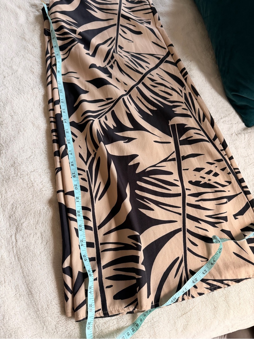 SHEIN Beige and Black Palm-Print Wide Leg Pants - Picture 5 of 5